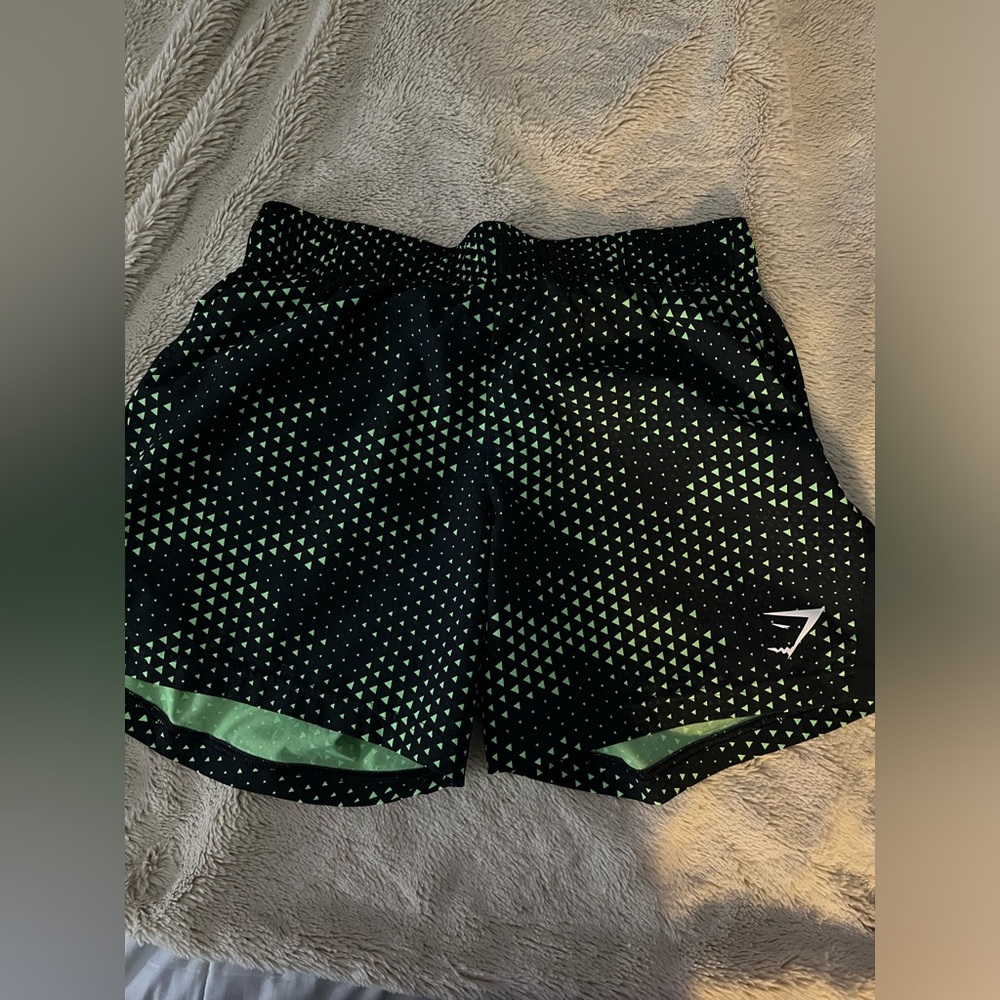 Gymshark shorts men size medium